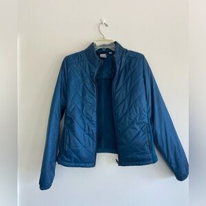 Puma size medium windbreaker